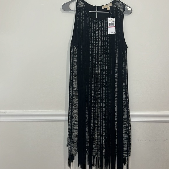Michael Kors Dress. Fringe on beautiful snakeskin size 10 - Picture 6 of 10